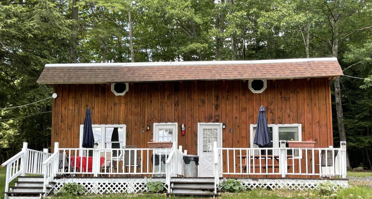 Rock Castle Resort Lake George Exterior foto