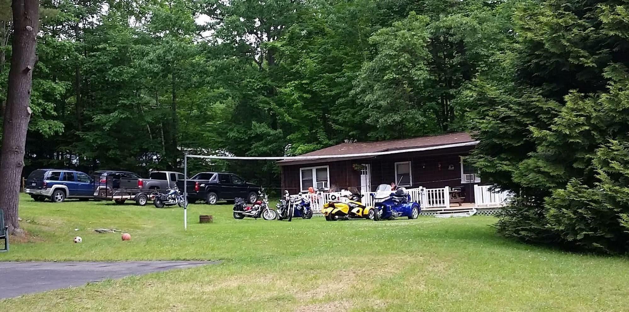 Rock Castle Resort Lake George Exterior foto