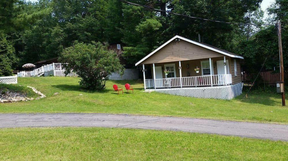 Rock Castle Resort Lake George Exterior foto